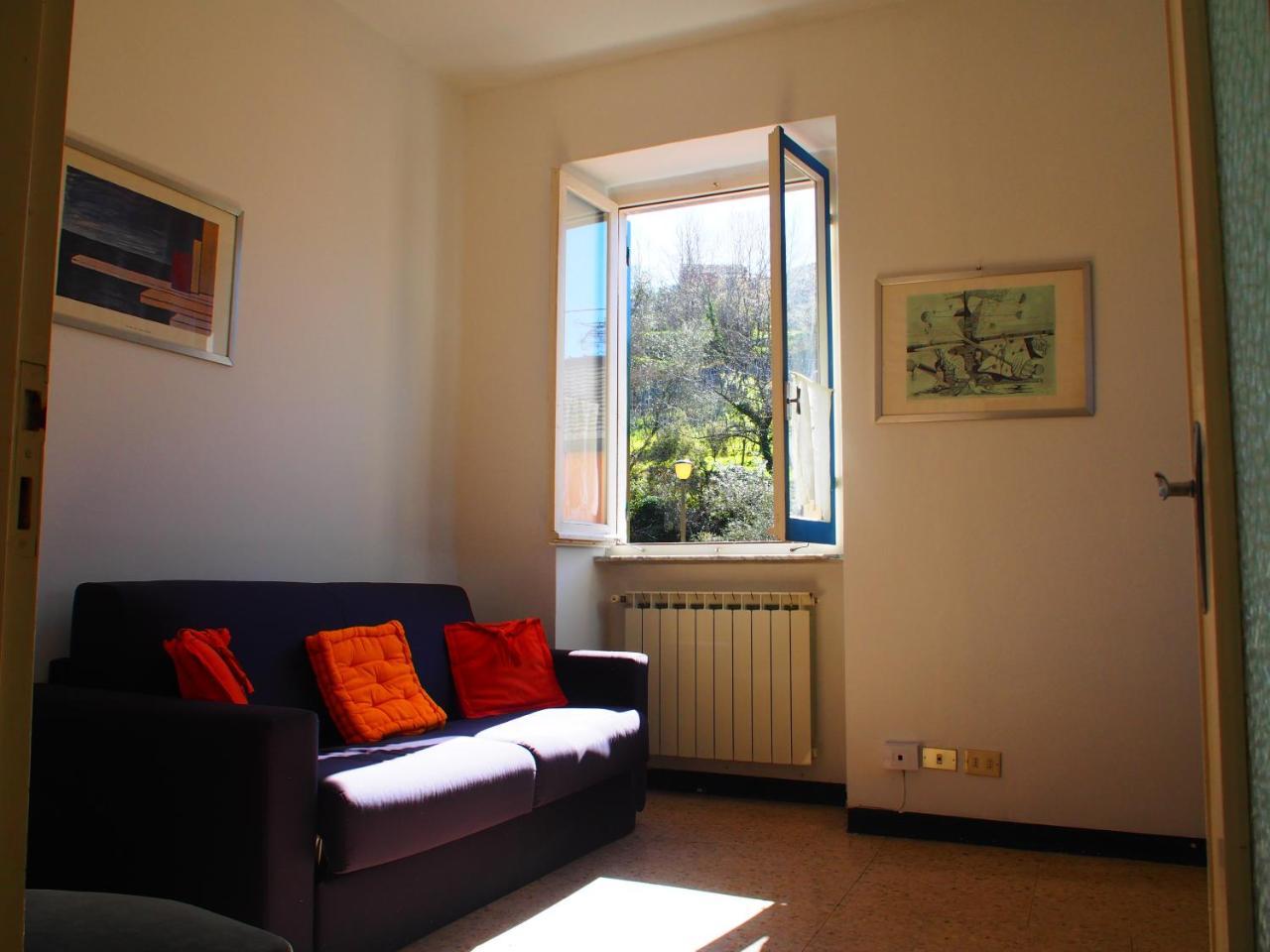 Family House Apartment Леванто Екстериор снимка