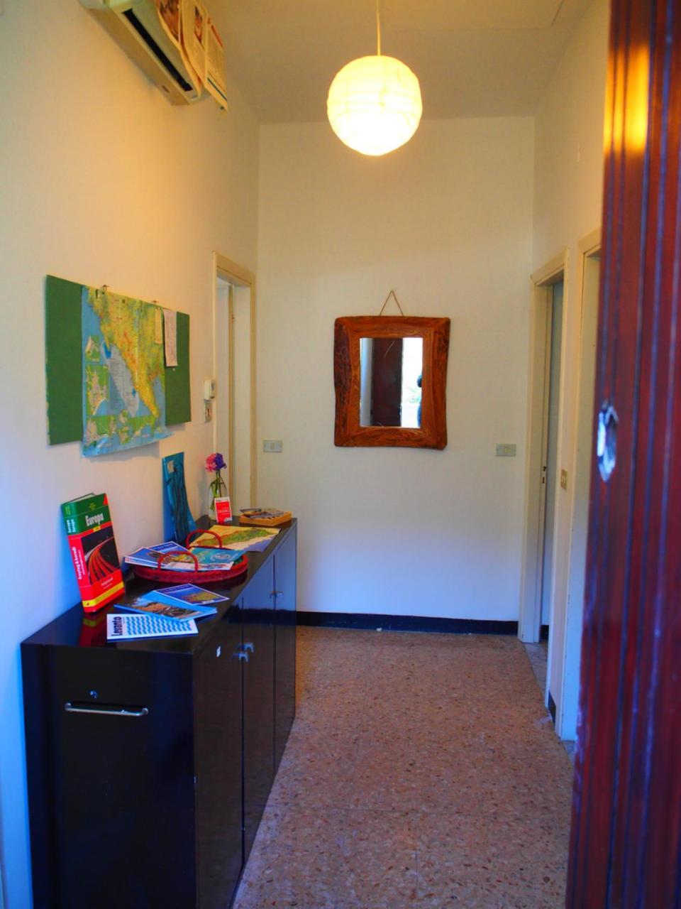 Family House Apartment Леванто Екстериор снимка