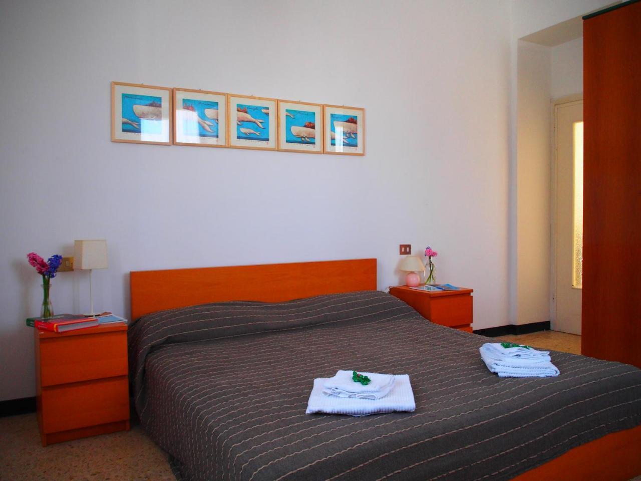 Family House Apartment Леванто Екстериор снимка