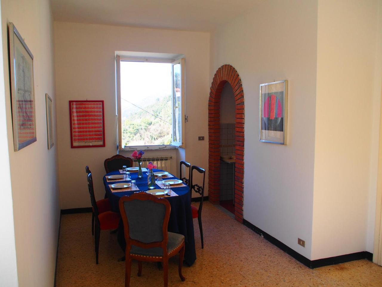 Family House Apartment Леванто Екстериор снимка
